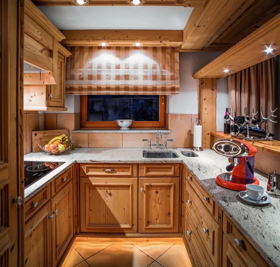 Chalet Verwall Luxury Apartments Lech Room photo